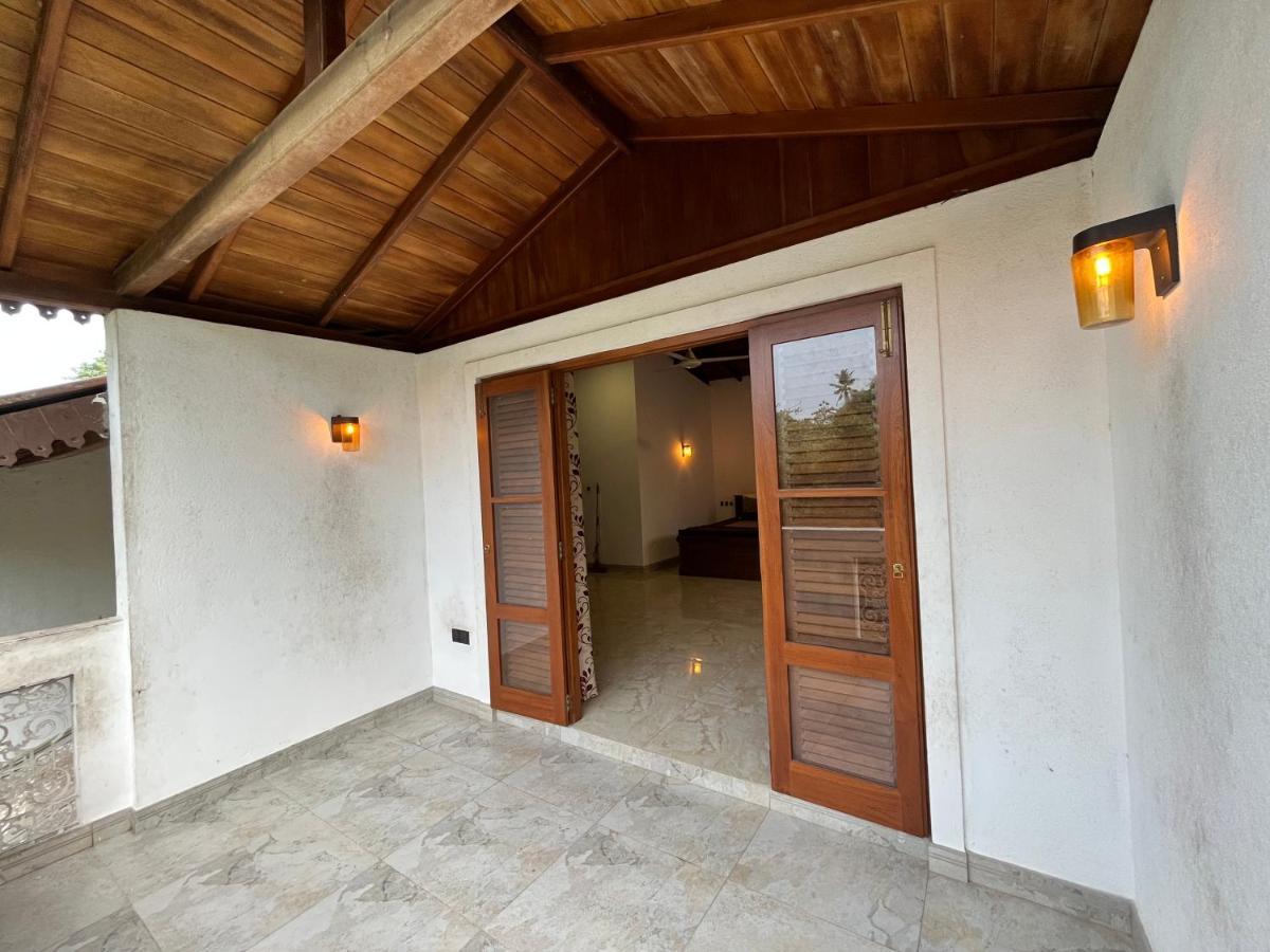 Villa Dinoos- Weligama Eksteriør bilde