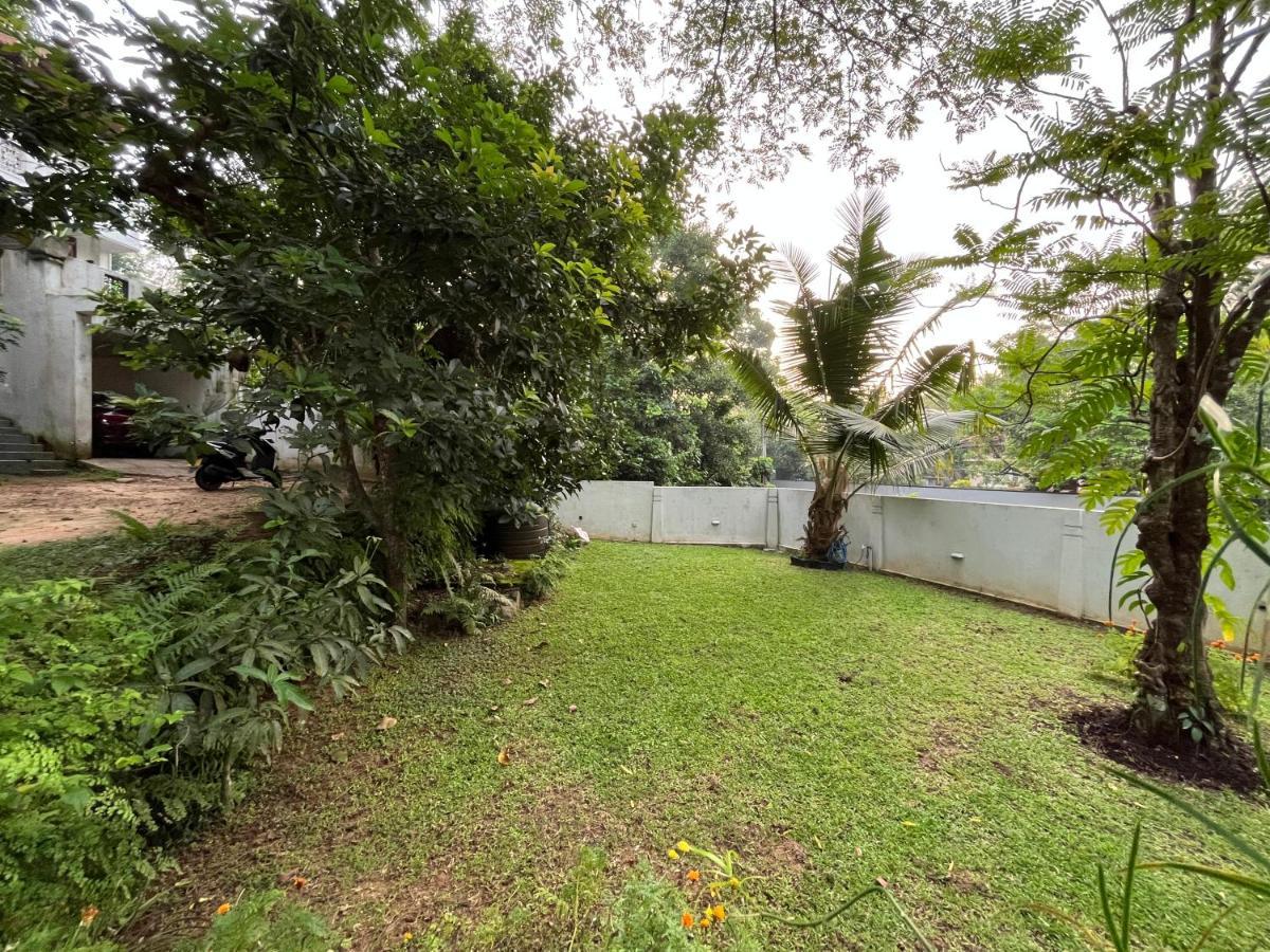Villa Dinoos- Weligama Eksteriør bilde