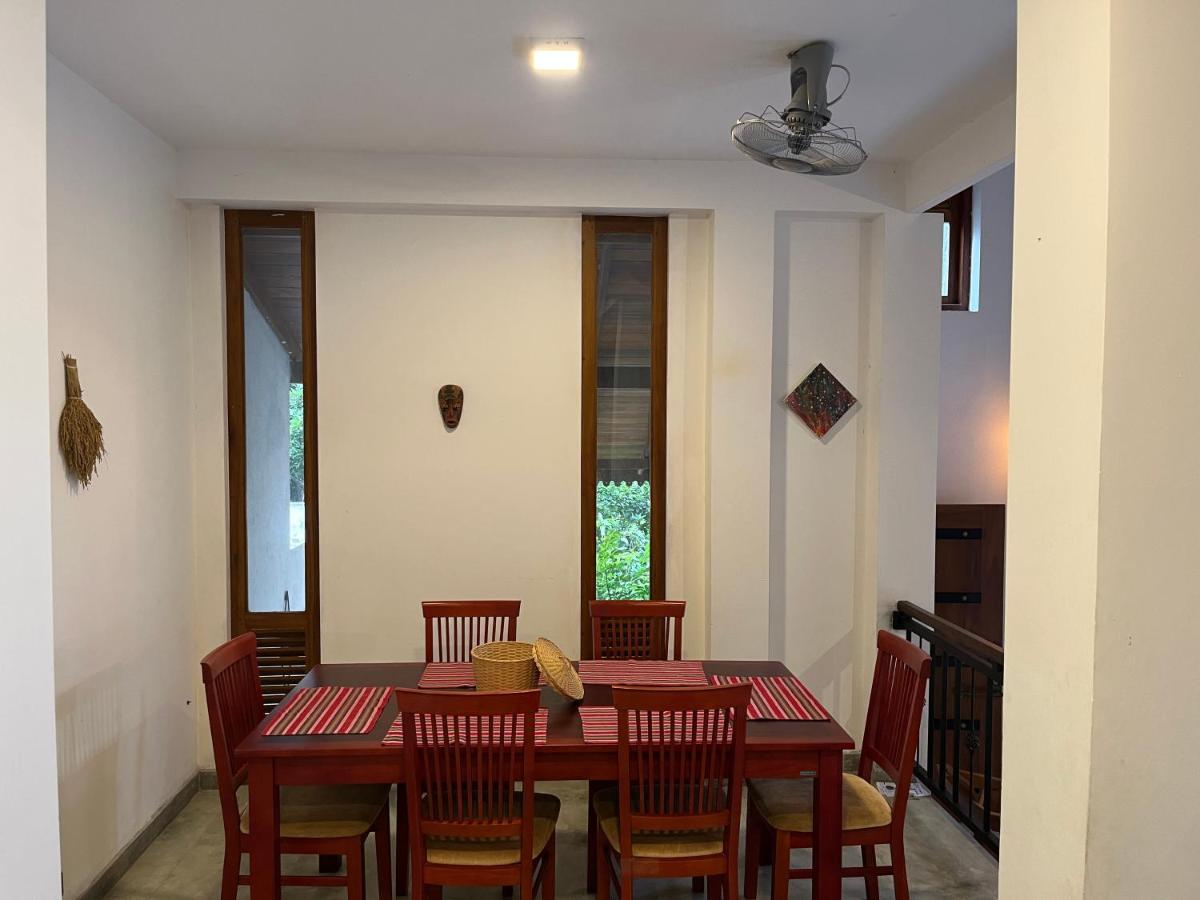 Villa Dinoos- Weligama Eksteriør bilde