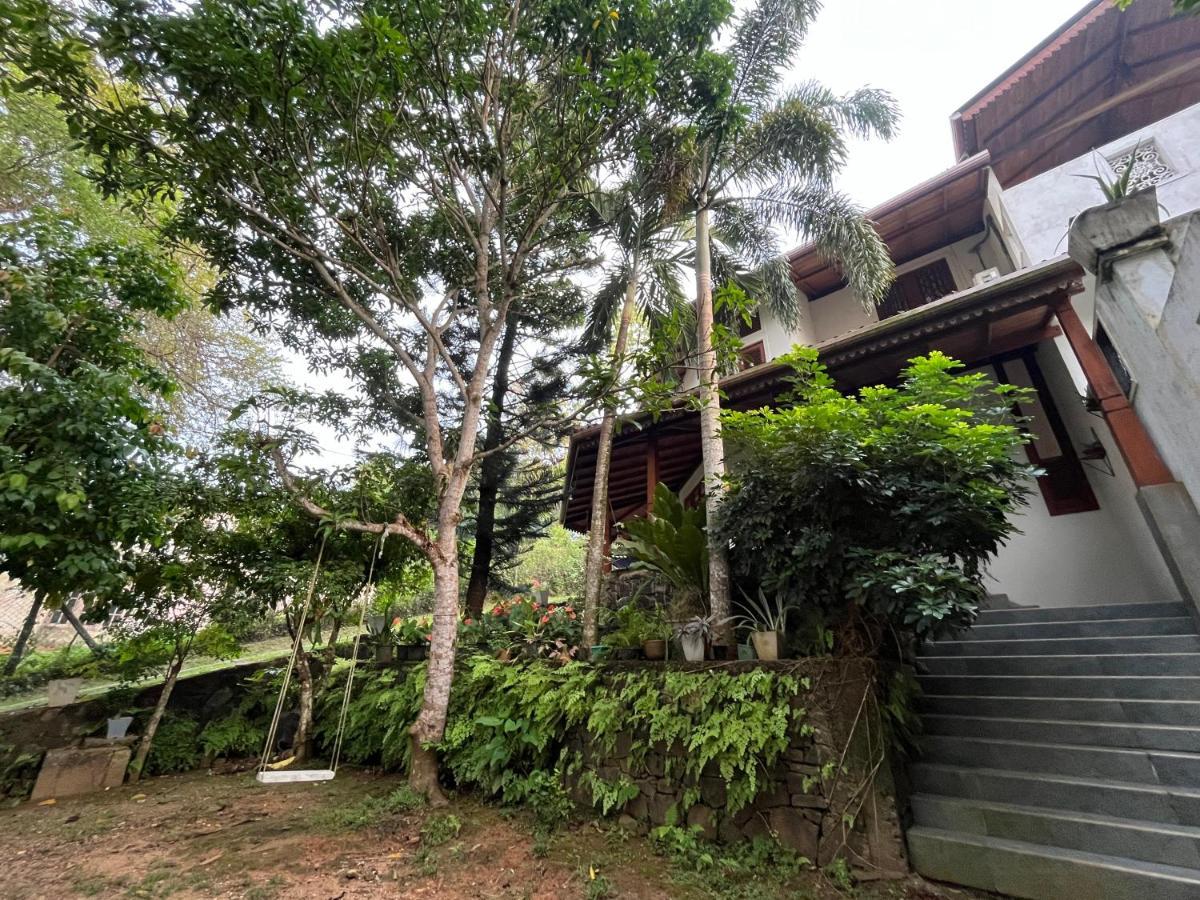 Villa Dinoos- Weligama Eksteriør bilde