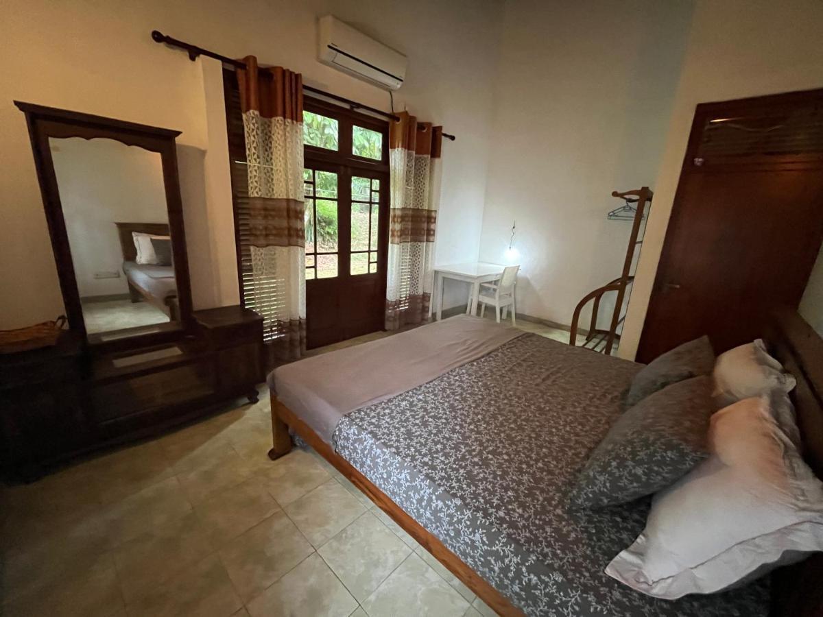 Villa Dinoos- Weligama Eksteriør bilde