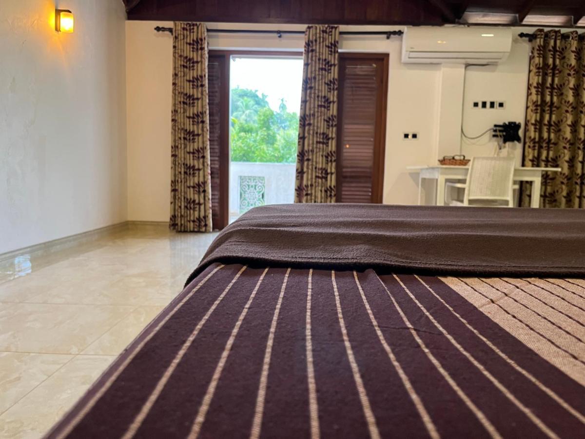 Villa Dinoos- Weligama Eksteriør bilde